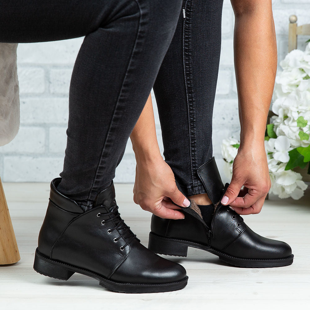 Ghete Dama din Piele Naturala, Culoare negru, Cod 750 | Paul Style