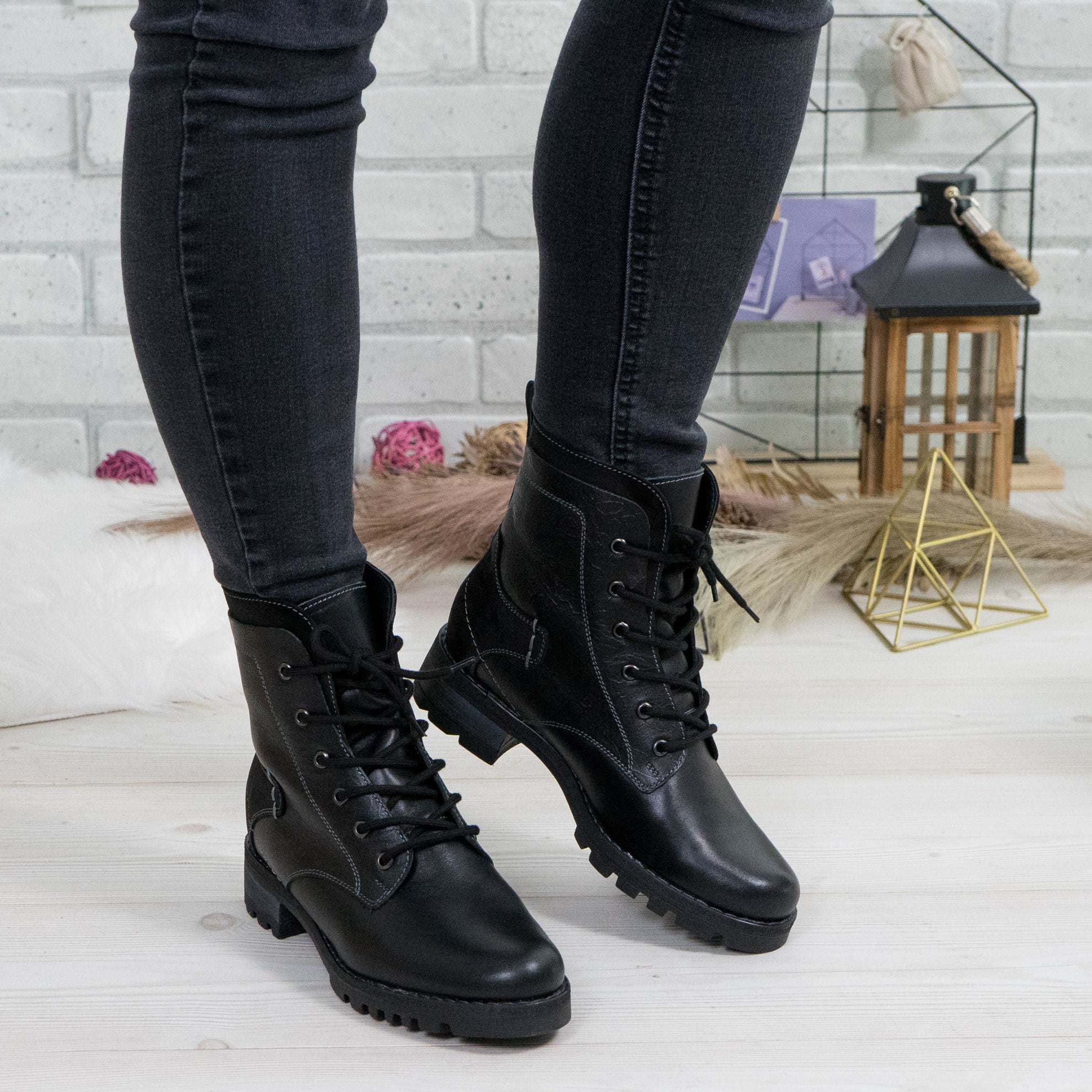Ghete dama negre, 780, din piele naturala | Paul Style