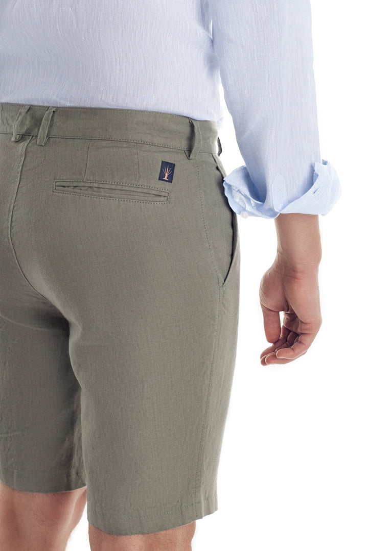 Pantaloni scurti verzi de in - cod 14