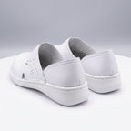 Saboti medicali de dama,alb, A - 01, din piele naturala - Paul Style